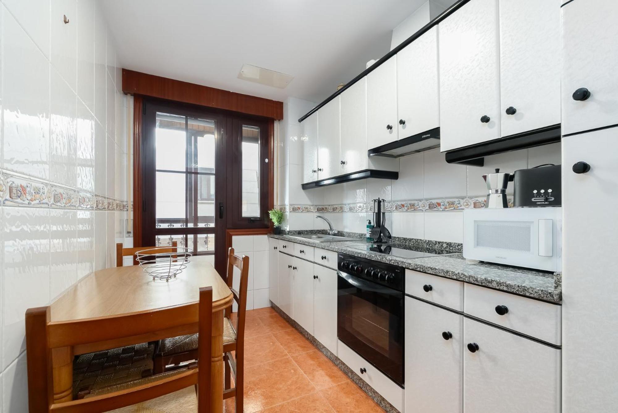 Con Parking Y 6 Huespedes By Apartment Cangas do Morrazo